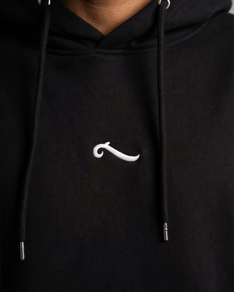 Hoodie La Piraterie - Classic Noir