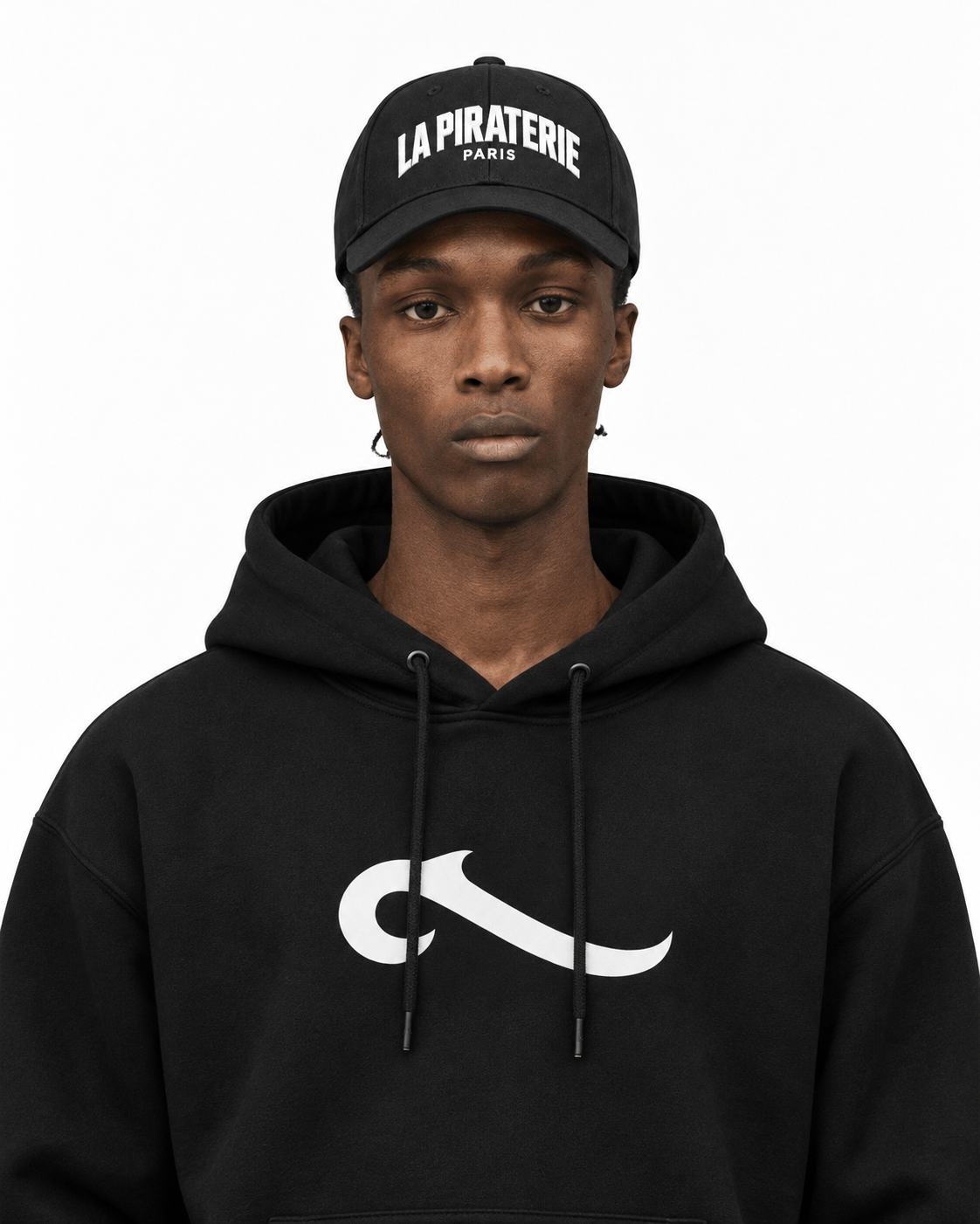 LA PIRATERIE PARIS CAP — BLACK