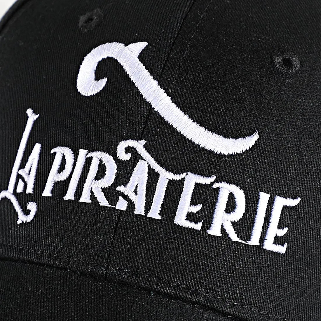 PIRATERIE CAP