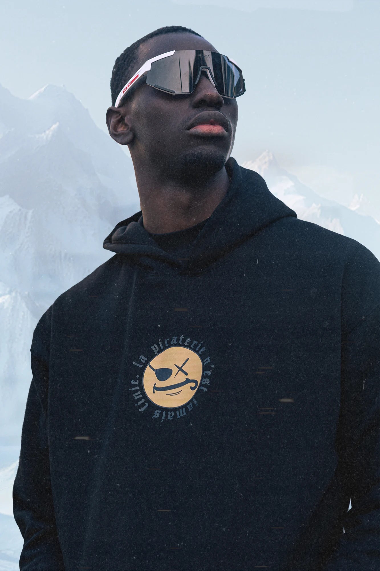 Hoodie Full Moon La Piraterie – coton, coupe décontractée avec motifs inspirés de la lune