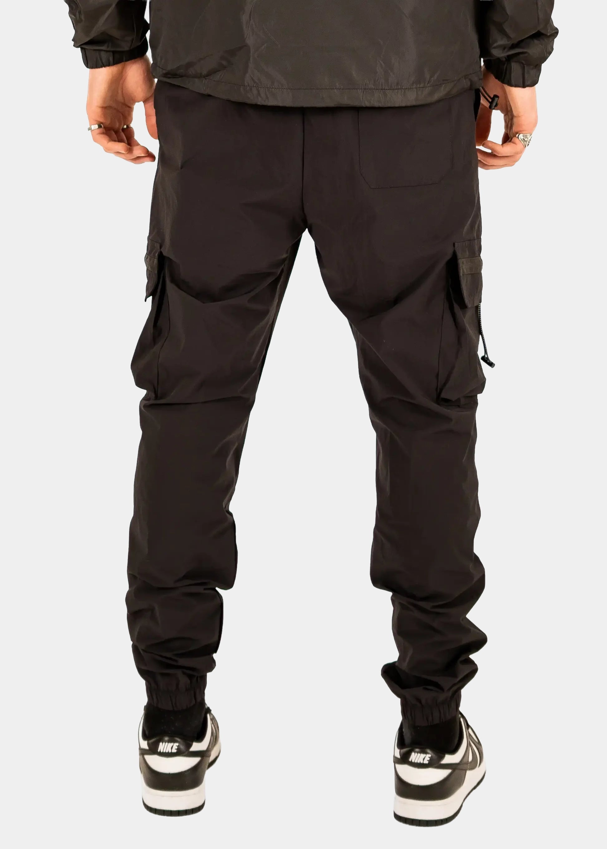 Pantalon Cargo Wave La Piraterie – coupe relax avec poches fonctionnelles, chevilles élastiquées et logo Wave imprimé