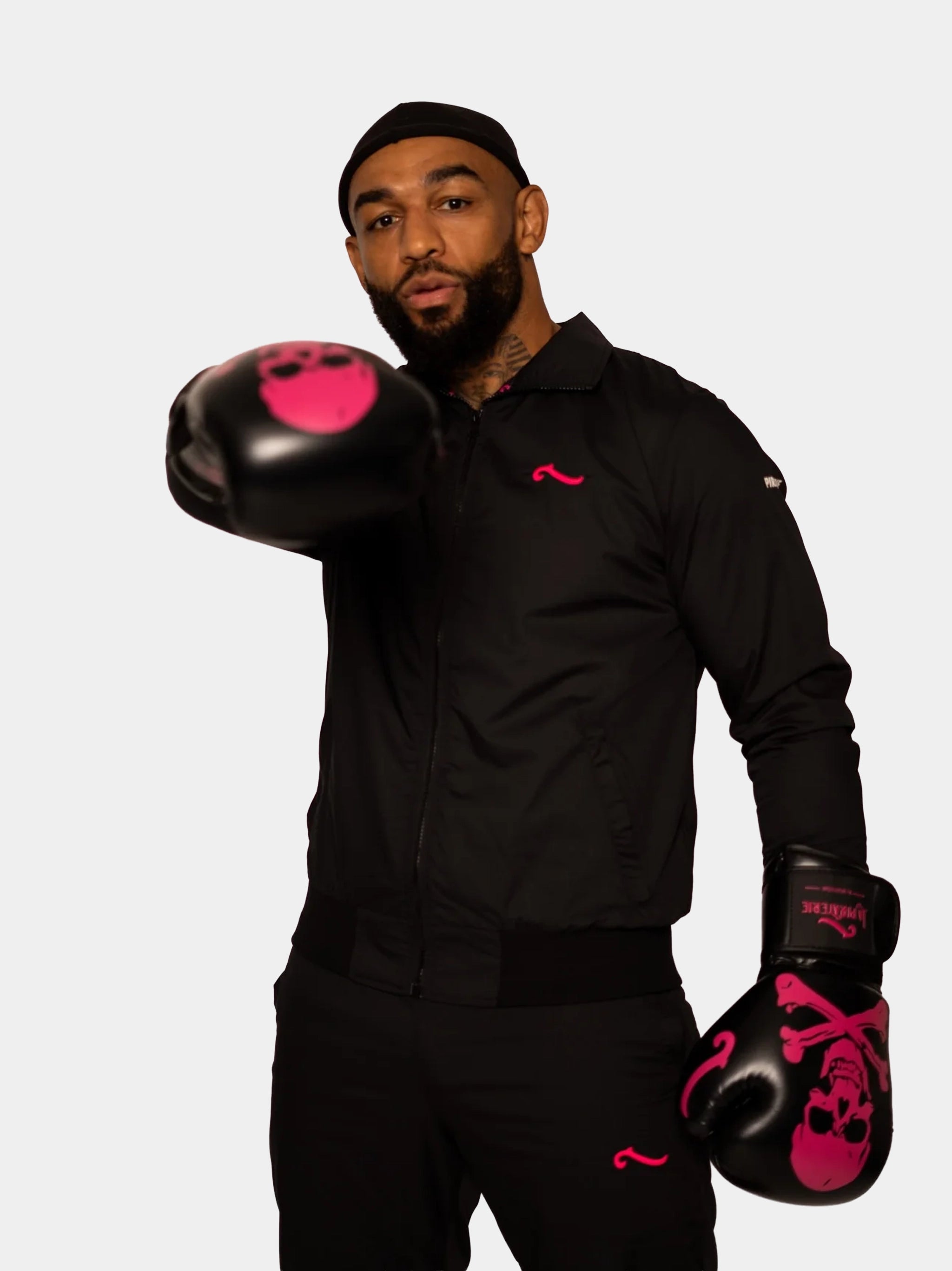 Survêtement LPR x YK La Piraterie – veste zippée et pantalon noir chiné, broderies ton sur ton et doublure all over, style urbain premium