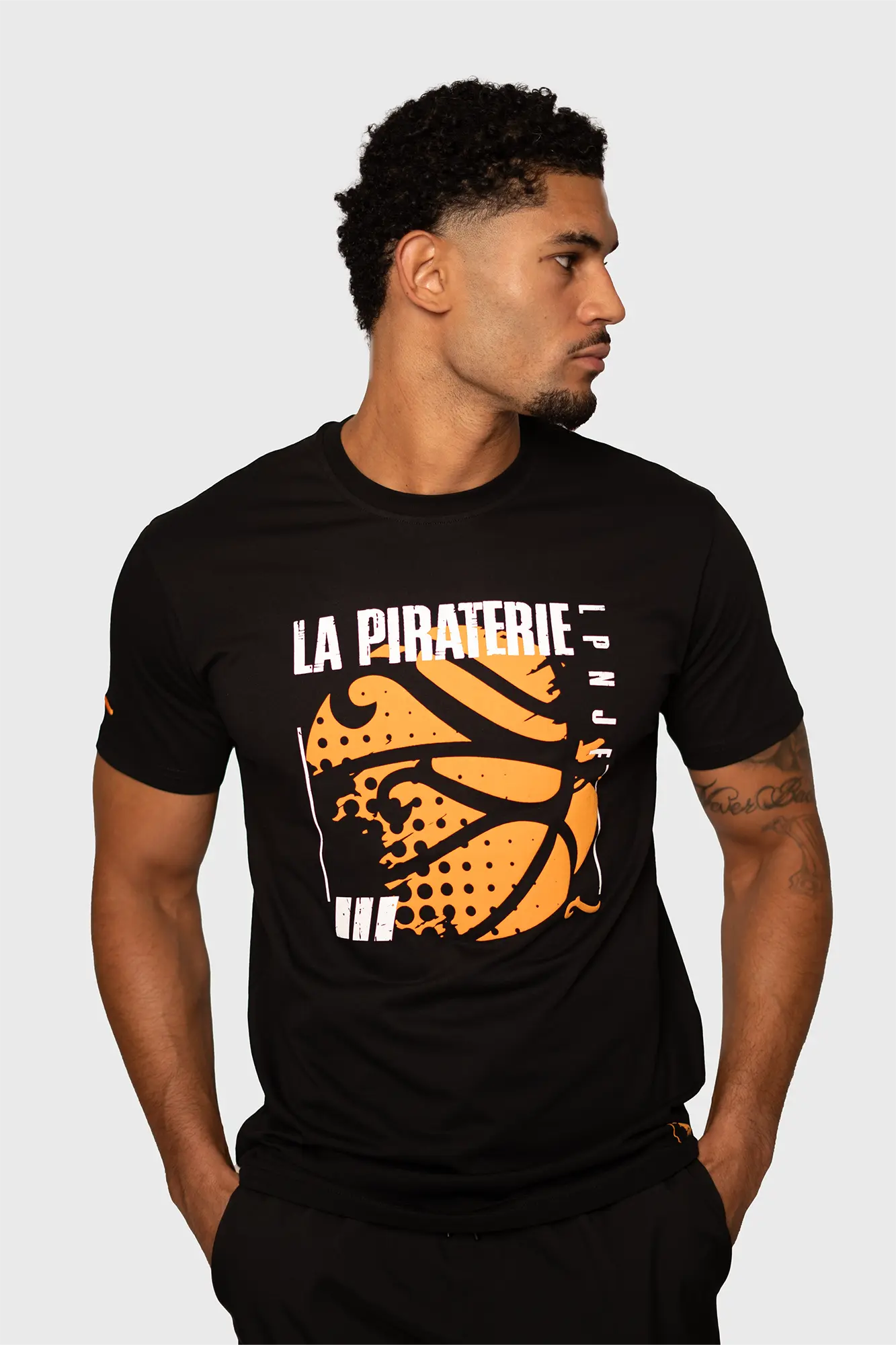 T-shirt Team - LA PIRATERIE