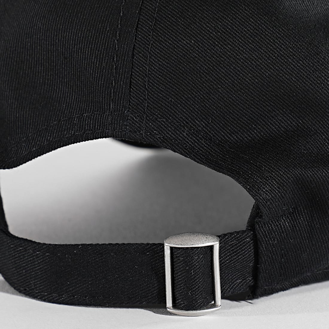 PIRATERIE BLACK WAVE CAP
