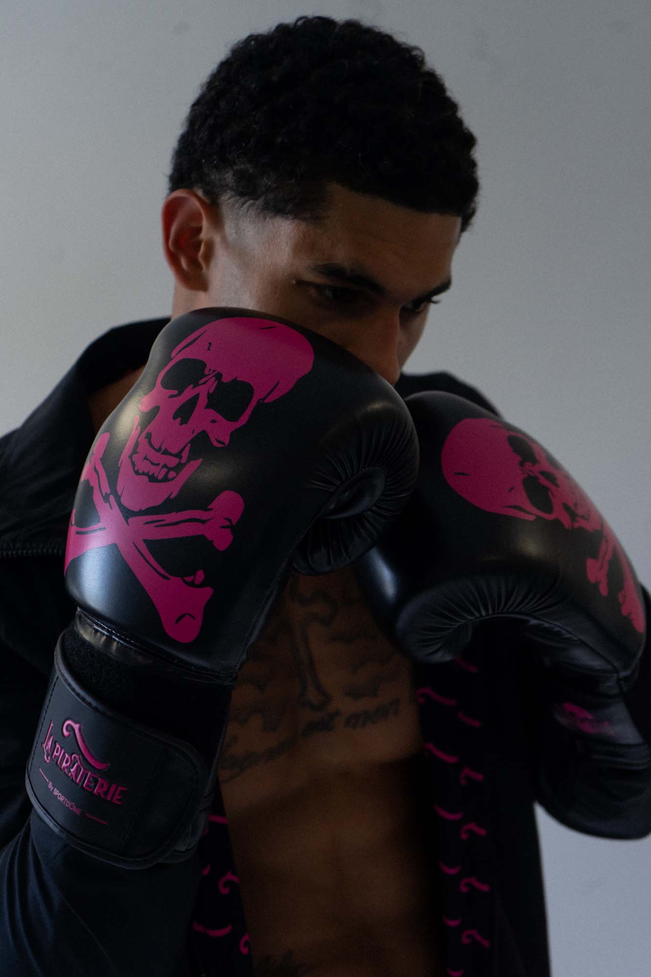 gants de boxe black pink