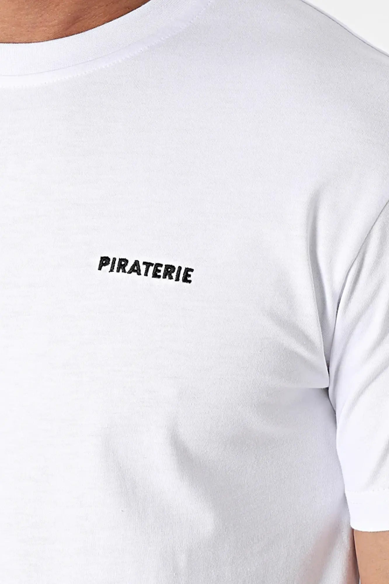 Tee PIRATERIE Blanc